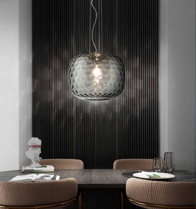 إضاءة فيادوريني