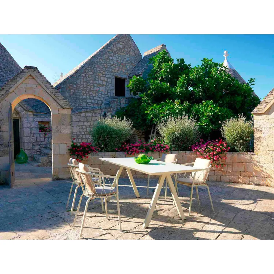 كرسيان خارجيان قابلان للتكديس مصنوعان من المعدن المطلي، صنع في إيطاليا - أديا Viadurini