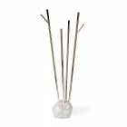 علاقة ملابس بقاعدة رخامية بتصميم زاك Viadurini