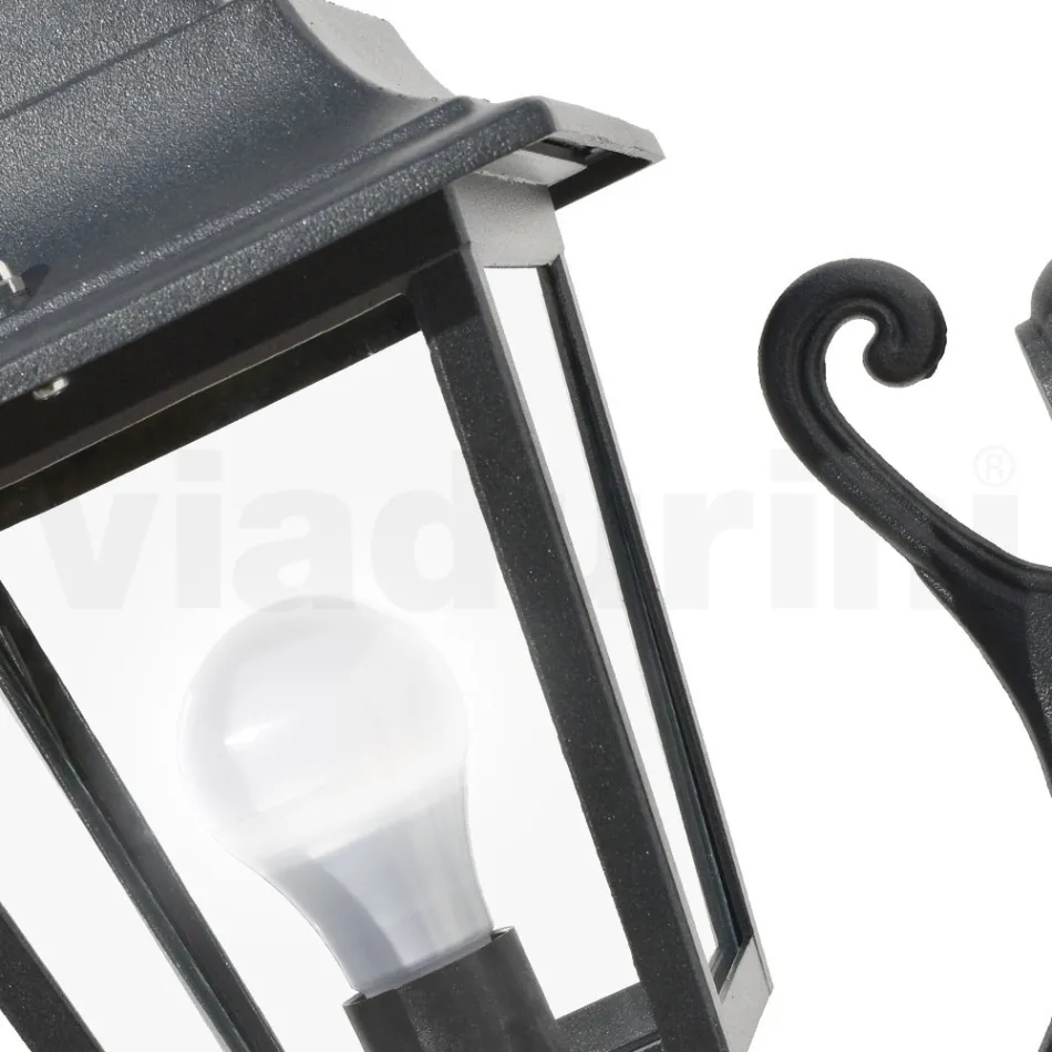 زينة الحدائق المصنوعة من الألومنيوم والزجاج الشفاف في إيطاليا - Scintilla Viadurini