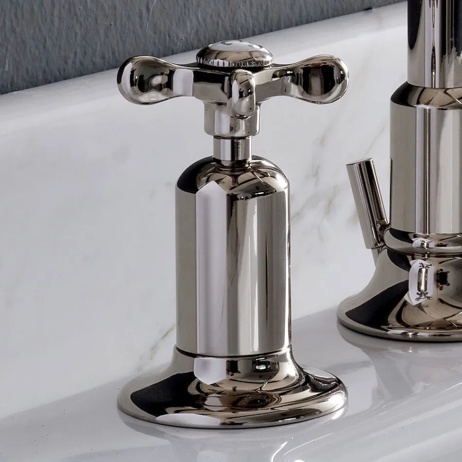 خلاط حوض بثلاث فتحات مع صنبور مرتفع مطلي بالنيكل صنع في إيطاليا - أحمر Viadurini