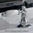 خلاط حوض بثلاث فتحات مع رافعات كلاسيكية مصنوعة يدويًا من النحاس - نوريانا Viadurini