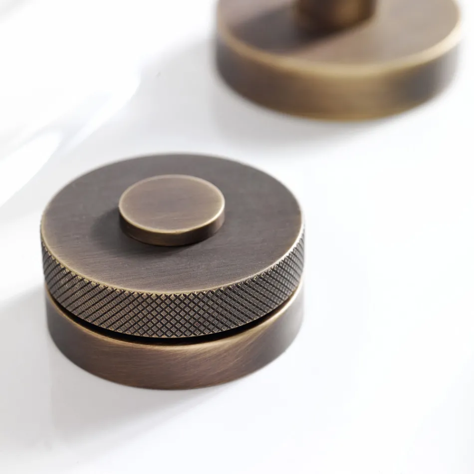 خلاط حوض حديث بثلاث فتحات مع مخرج صرف، صنع في إيطاليا - كيتو Viadurini