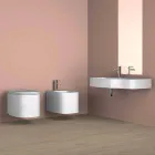 بيديه سيراميك معلق على الحائط بتصميم عصري تم إنتاجه في إيطاليا، هاملت Viadurini