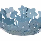 قطعة مركزية مع زهور من الحديد الطيني، أبيض أو أزرق - ماركن Viadurini