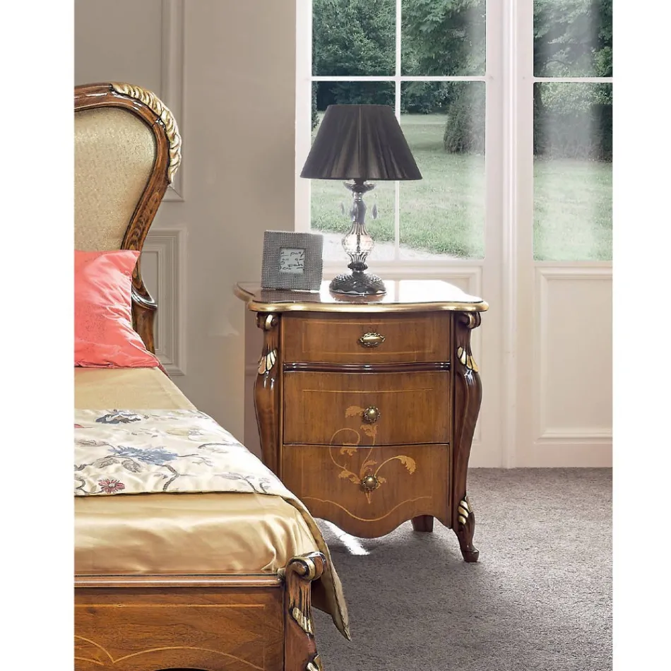 طاولة سرير كلاسيكية بثلاثة أدراج فاخرة من خشب الجوز، صنع في إيطاليا - كامبريدج Viadurini