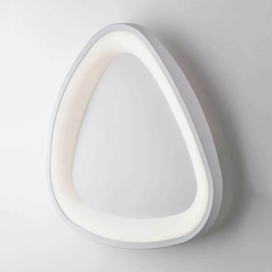 فوياجر، وحدة إضاءة متطورة مصنوعة من الزجاج والمعدن في إيطاليا. Viadurini