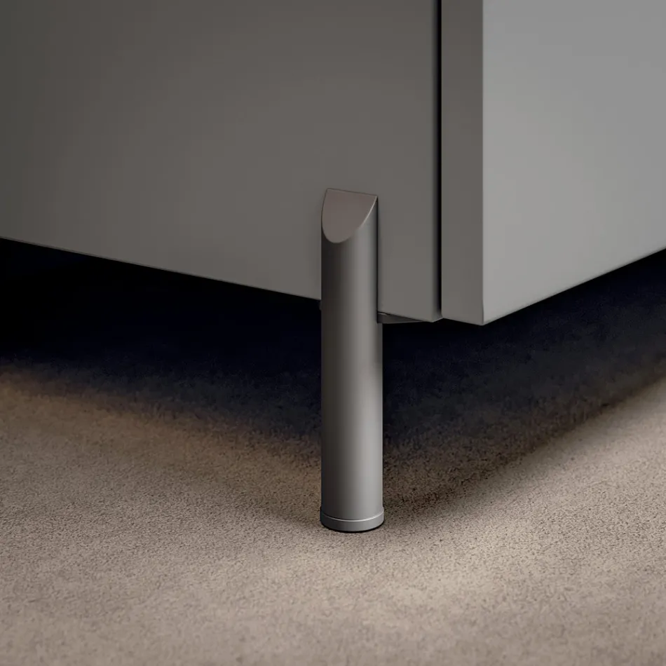 مجموعة حمام تتضمن درجًا واحدًا، وحوضًا من الراتنج بلون أنثراسيت، ومرآة - تيتان Viadurini