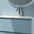 مجموعة حمام تتضمن درجين، ومساحة مفتوحة، ومرآة - تيتان Viadurini