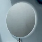 مجموعة حمام تتضمن درجين، ومساحة مفتوحة، ومرآة - تيتان Viadurini