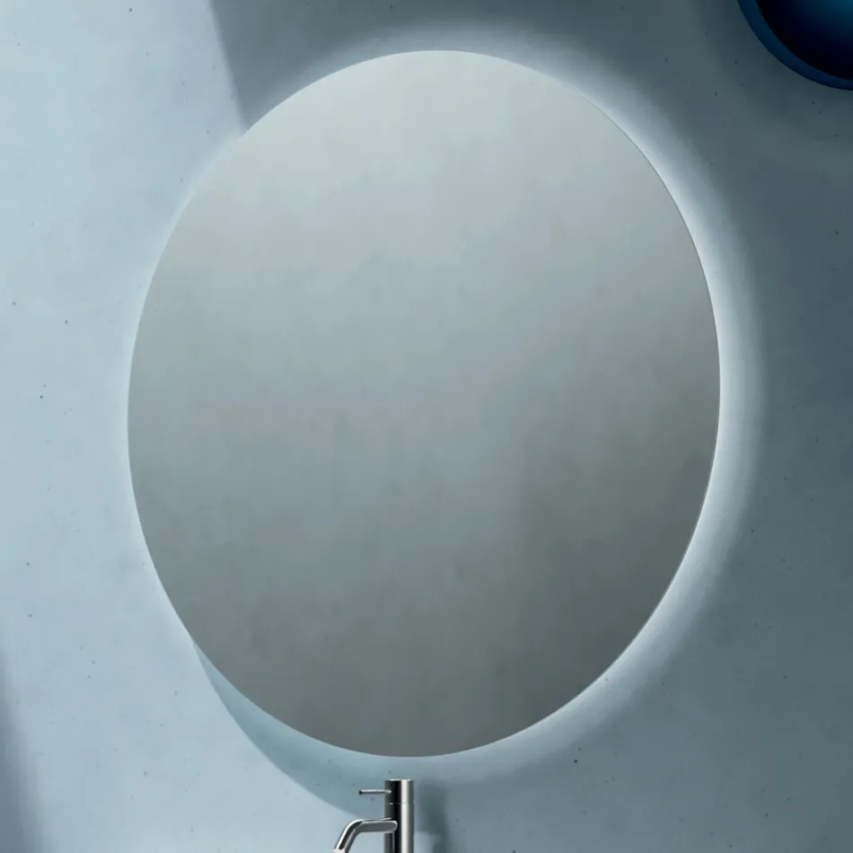 مجموعة حمام تتضمن درجين، ومساحة مفتوحة، ومرآة - تيتان Viadurini