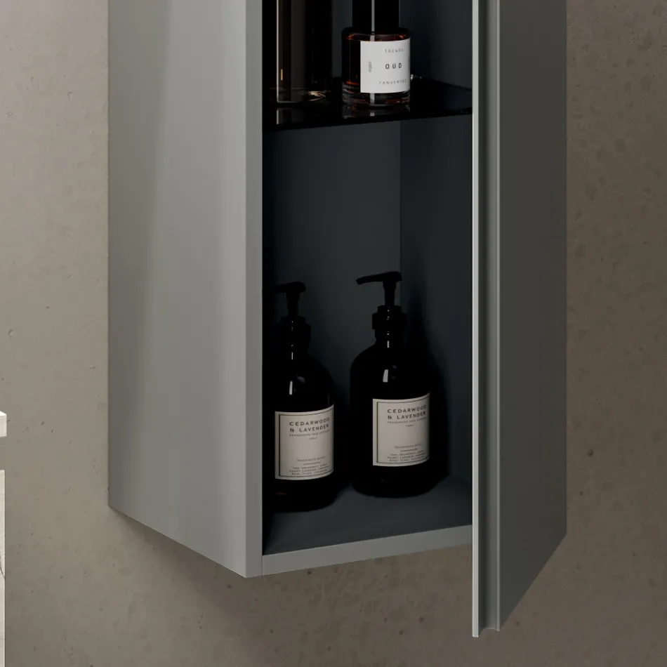 مجموعة حمام متكاملة تتضمن درجين، وخزانة حائط، وعمود، ومرآة - تيتان Viadurini