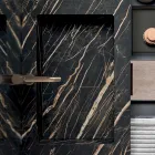 مجموعة حمام مع حوض غسيل من نوع نوار ديزير غريس - أوريون Viadurini