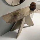 طاولة كونسول لغرفة المعيشة مصنوعة من المعدن مع سطح زجاجي مطروق مطلي بالفضة من الخلف - كريستينا Viadurini