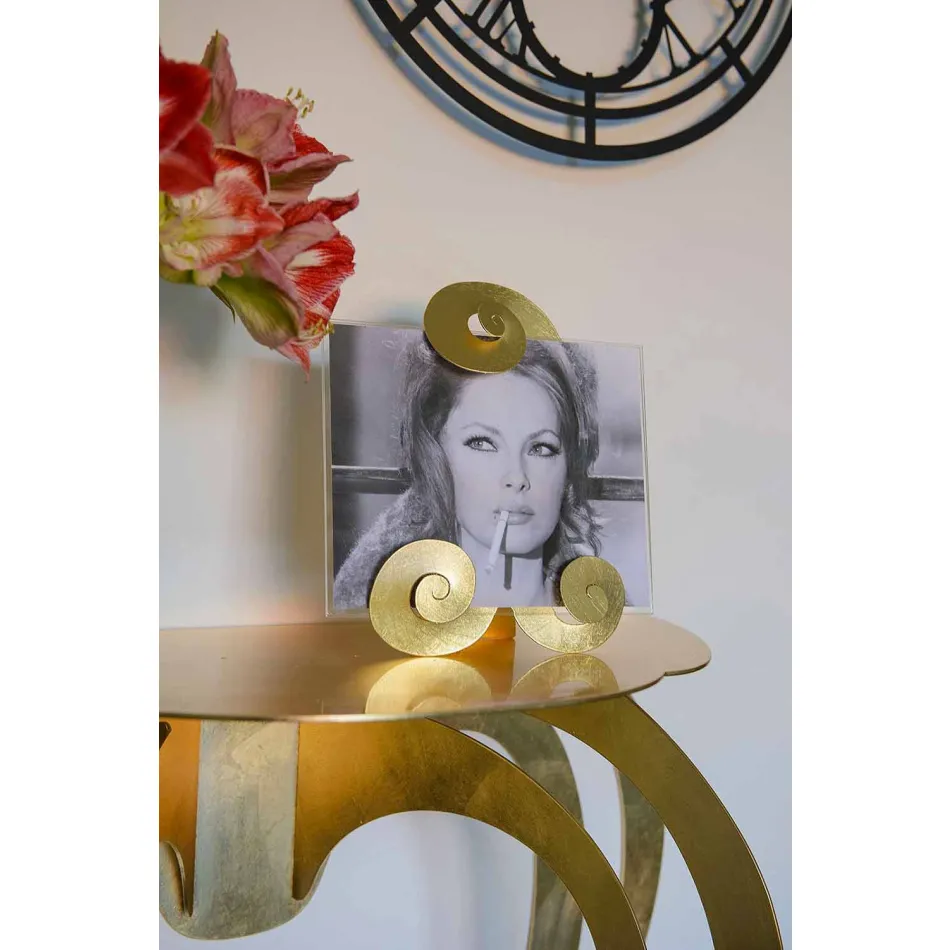 كونسول حديد ملون بتصميم عصري، صنع في إيطاليا - بارباتا Viadurini