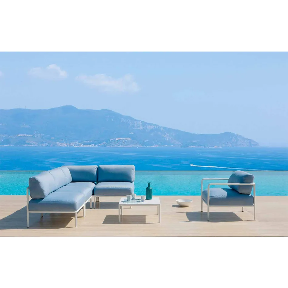 أريكة زاوية معيارية مصنوعة من المعدن والقماش في إيطاليا - كولا Viadurini