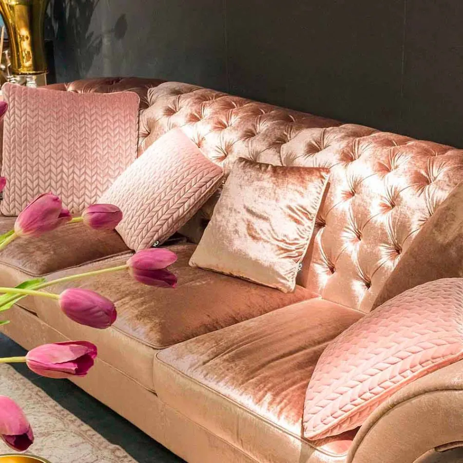 أريكة من الكتان من قماش كابيتونيه الكلاسيكي من بالو Viadurini