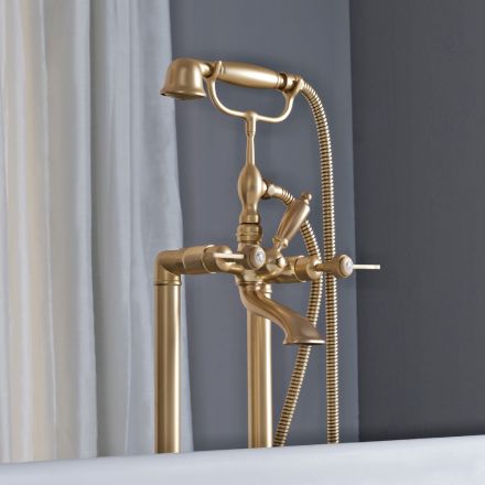 مجموعة أحواض استحمام أرضية مع دش يدوي ودش مرن، صنع في إيطاليا - ميلانو Viadurini