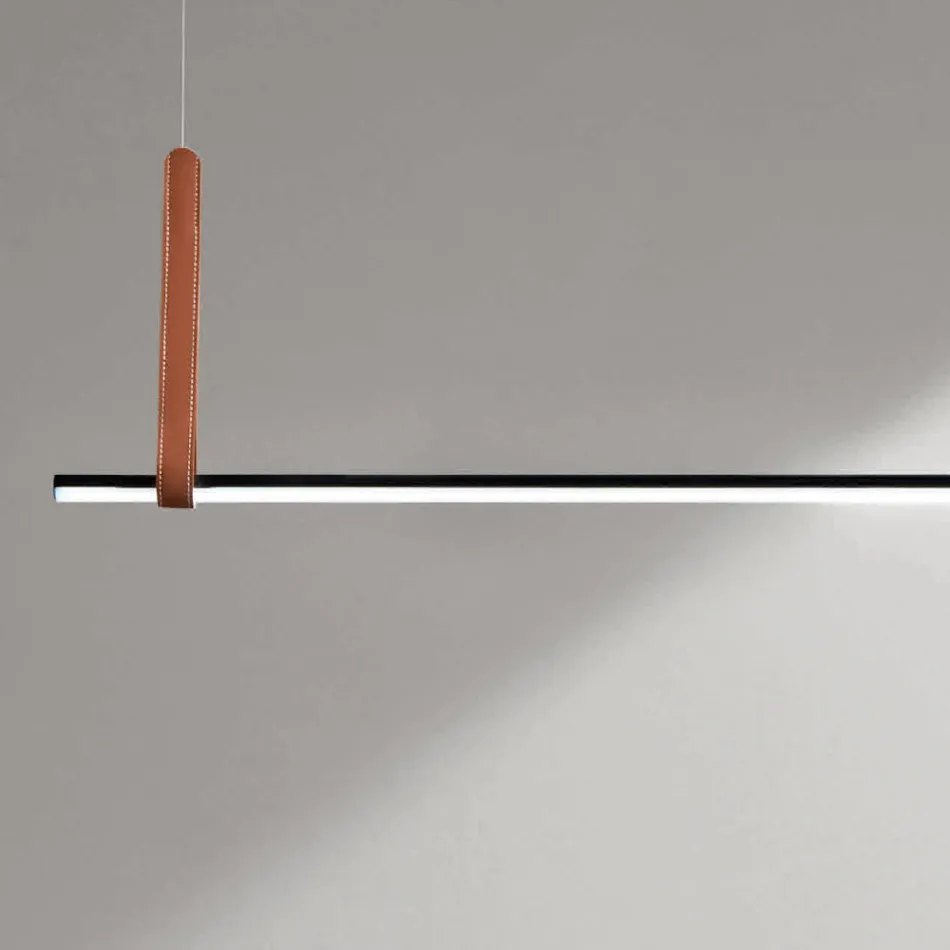 مصباح تعليق أفقي مصنوع من المعدن وتفاصيل من الجلد الصناعي - سيبرس Viadurini