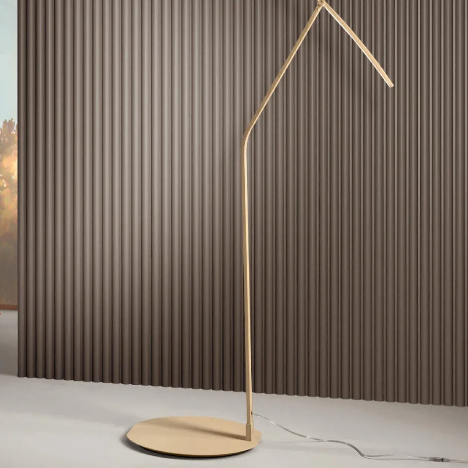 مصباح أرضي معدني مطلي بألوان مختلفة وإضاءة LED قابلة للتعتيم - خشب القيقب Viadurini