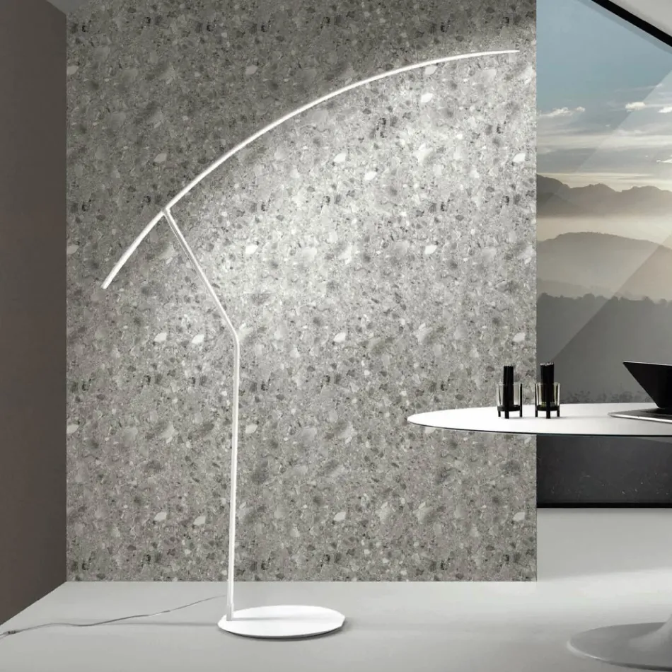 مصباح أرضي معدني مطلي بألوان مختلفة وإضاءة LED قابلة للتعتيم - خشب القيقب Viadurini