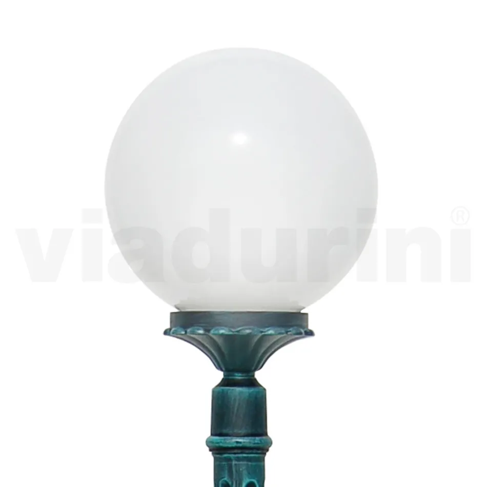 مصباح شارع بارتفاع 172 سم مصنوع من الأكريليك الأسود والألمنيوم، صنع في إيطاليا - Trovanero Viadurini