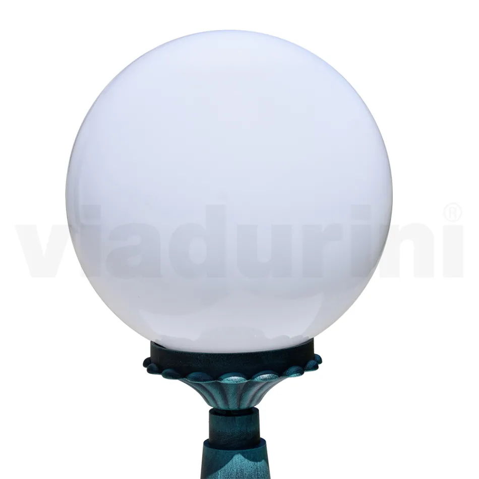 مصباح شارع مرتفع 47 سم مصنوع من الأكريليك الأسود والألمنيوم في إيطاليا - Trovanero Viadurini