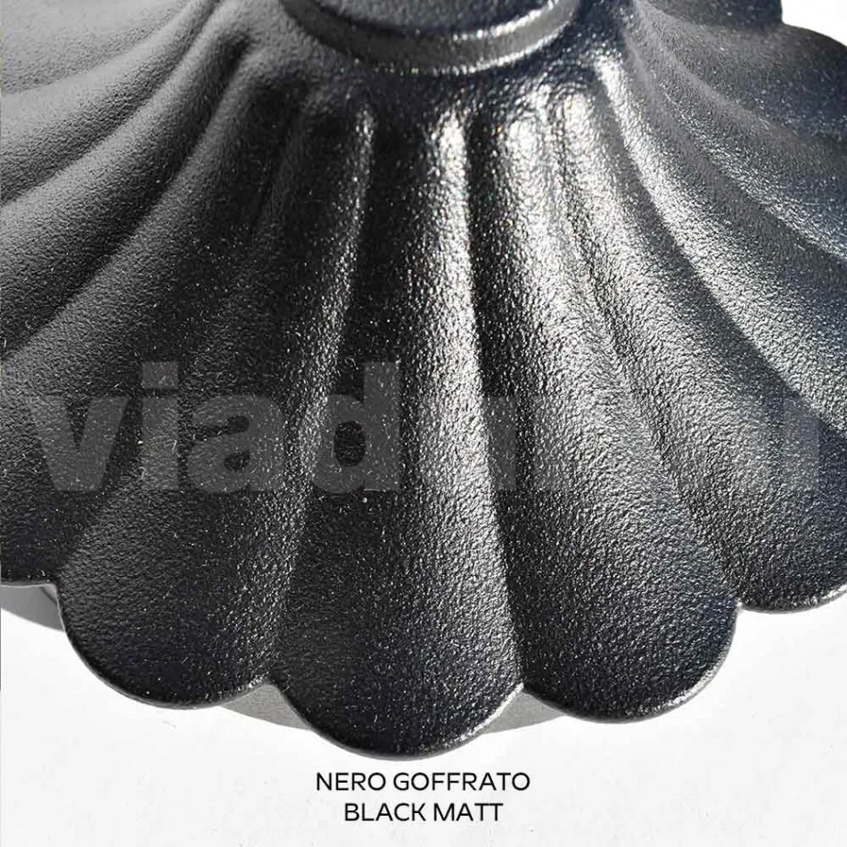 عمود إنارة خارجي بطول 212 سم مصنوع من الأكريليك الأسود والألومنيوم، صنع في إيطاليا - تروڤانرو Viadurini