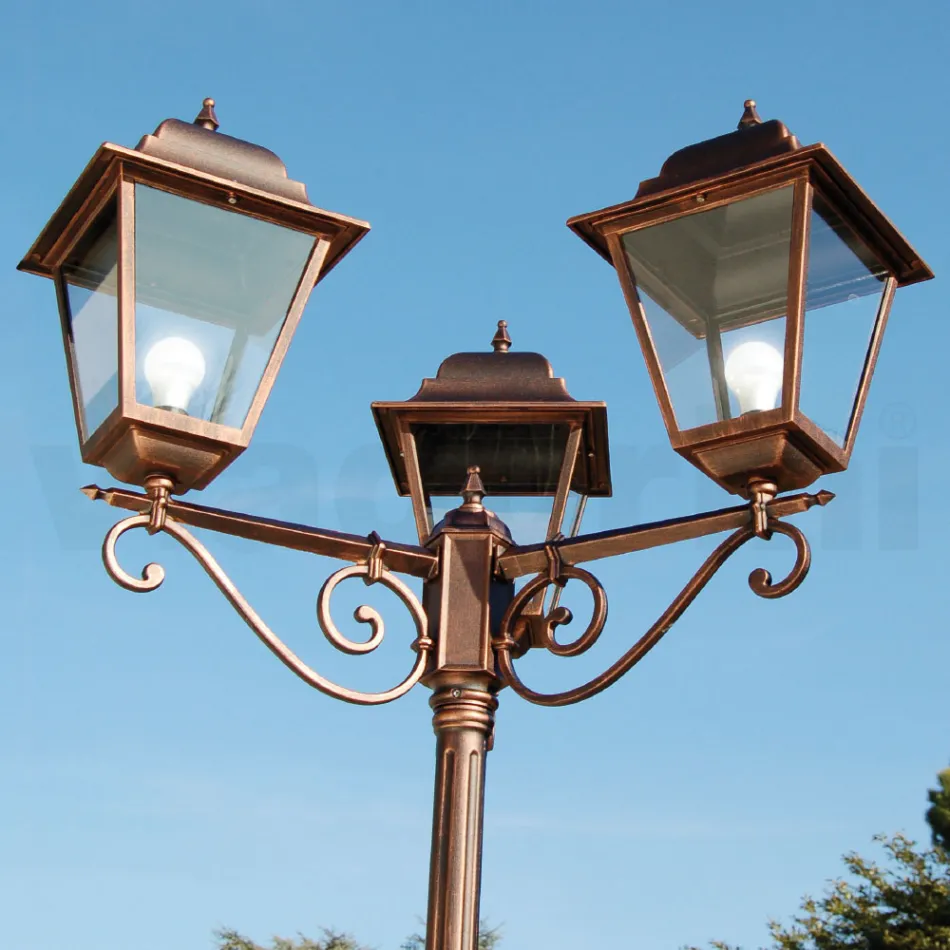 مصباح خارجي بارتفاع 296 سم مصنوع من الزجاج والألمنيوم المصبوب - الخيميائي Viadurini