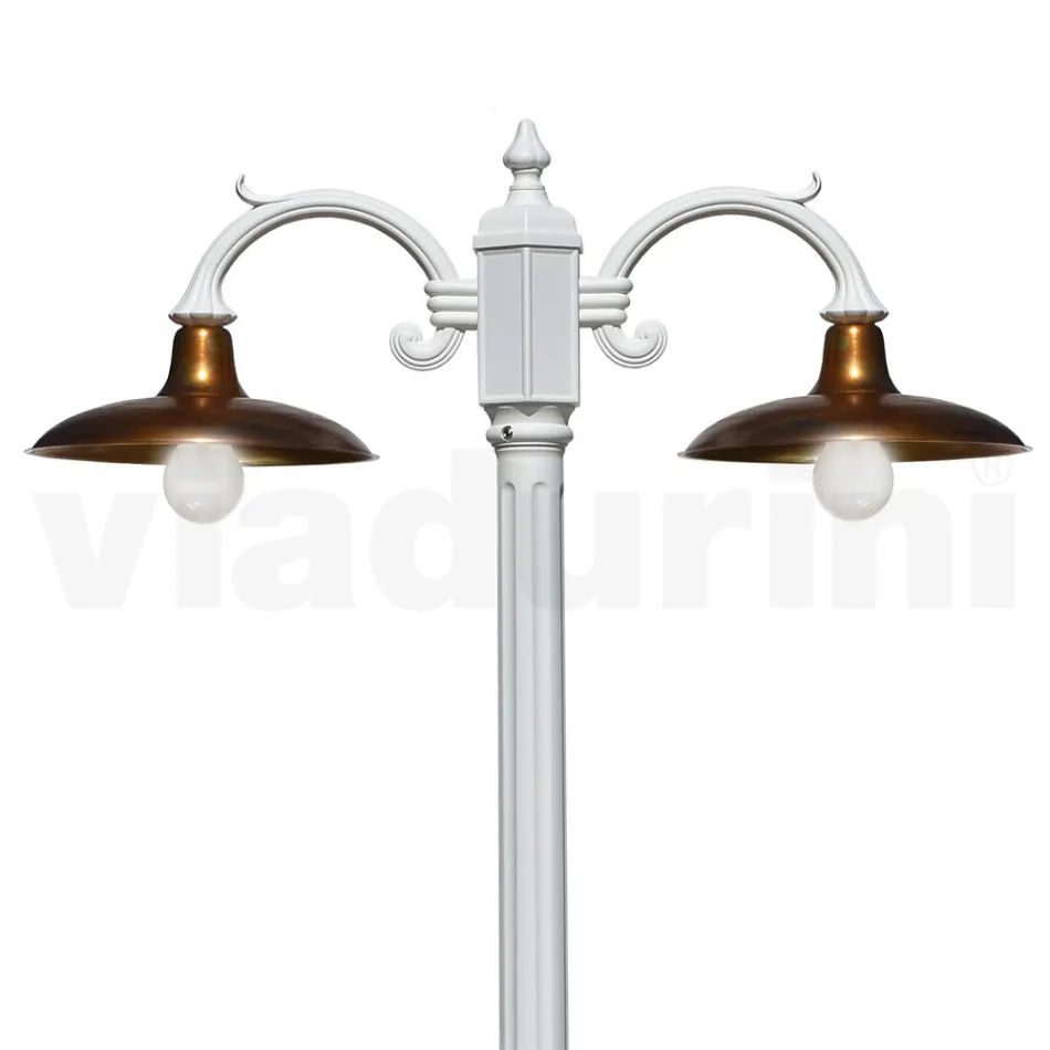 مصباح شارع على الطراز العتيق، مكون من مصباحين من الألومنيوم والنحاس، صنع في إيطاليا - أديلا Viadurini
