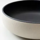 حوض مطبخ مصنوع يدويًا من طين راكو فاتح أو داكن اللون - بريزما Viadurini