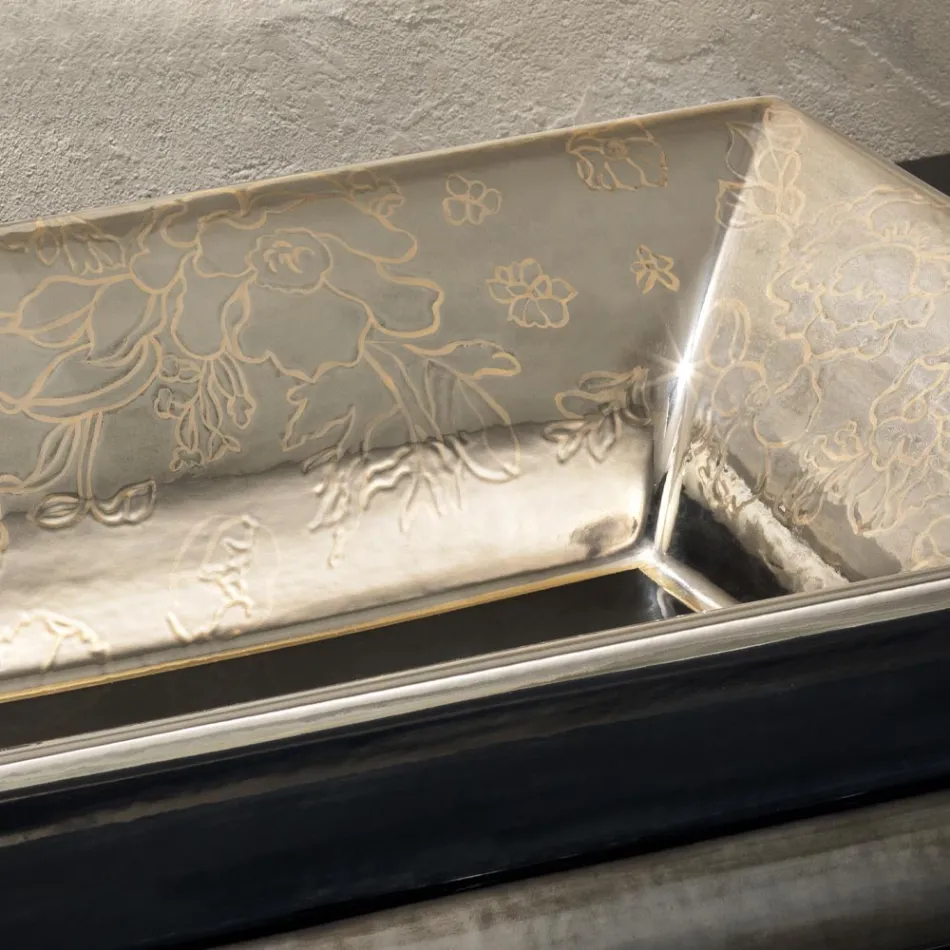 حوض غسيل مصنوع يدويًا من الطين الناري بزخارف ملونة، صنع في إيطاليا - أولنتي Viadurini