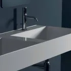 حوض غسيل سيراميكي بتصميم عصري مثبت على الحائط مقاس 120×45 سم صنع في إيطاليا Viadurini