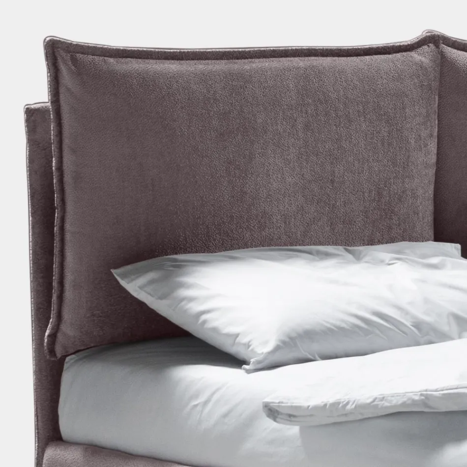 سرير مزدوج ١٦٠×١٩٠ مع وسادتين ناعمتين مع كشكشة محيطية - إرنستا Viadurini