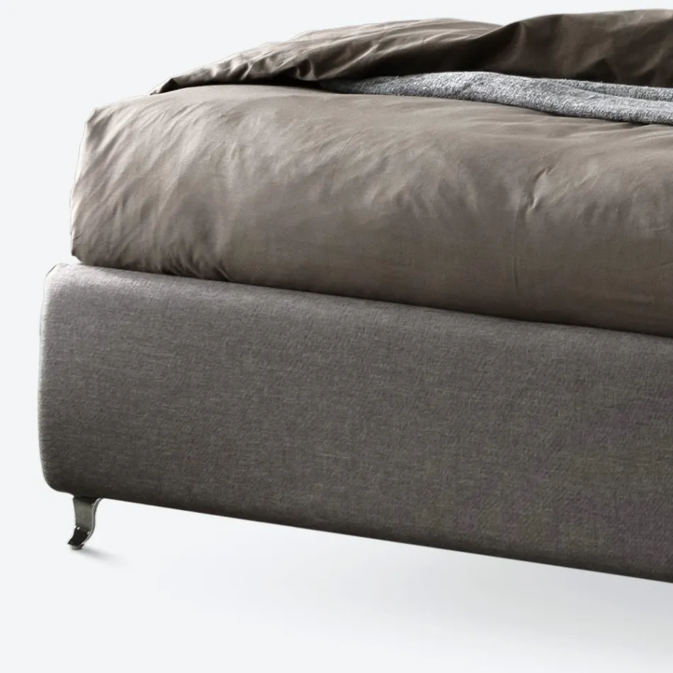 سرير مزدوج ١٦٠×١٩٠ مع أزرار مزخرفة في الوسائد - رايز Viadurini