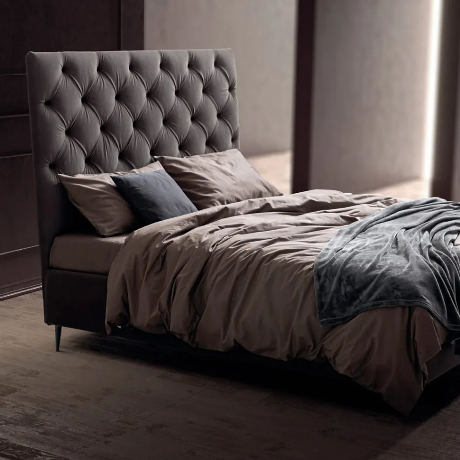 سرير مزدوج ١٦٠×١٩٠ مع لوح رأس مرتفع ومبطن، صنع في إيطاليا - سالي Viadurini