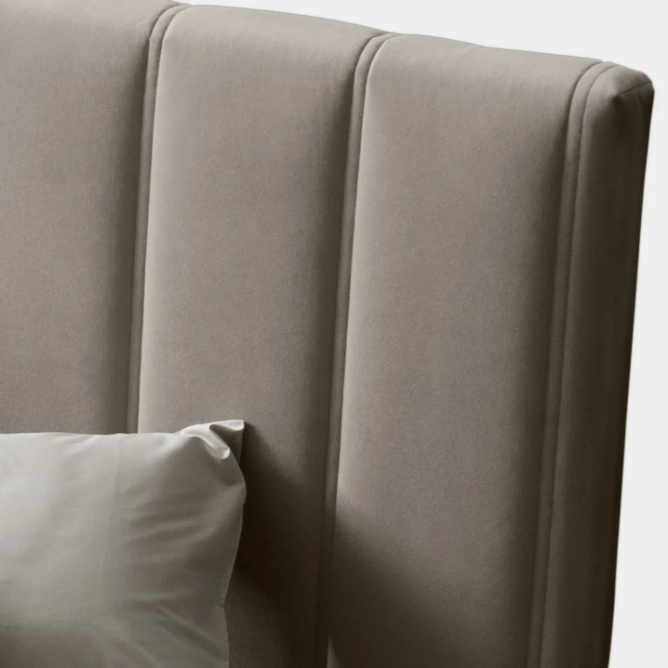 سرير مزدوج ١٦٠×١٩٠ مع خياطة وأشرطة عمودية عريضة - ماجان Viadurini