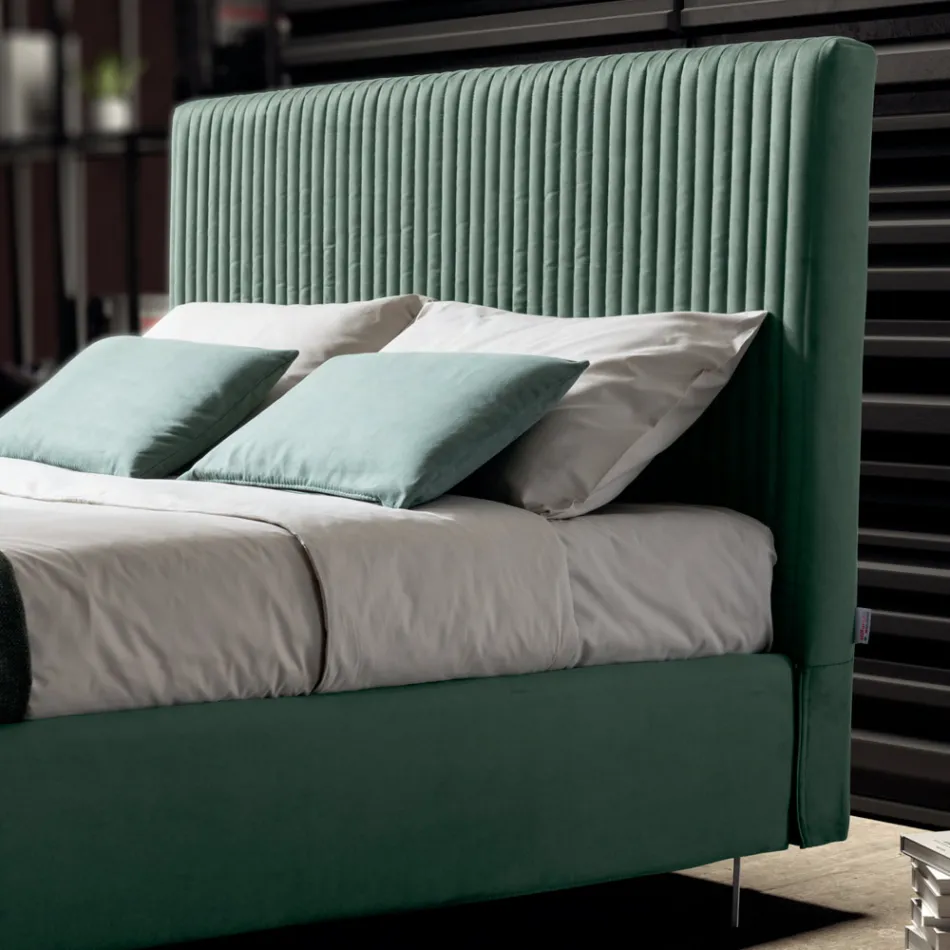 سرير مزدوج ١٦٠×١٩٠ سم مع خياطة متعددة الخطوط وأشرطة ضيقة - ميدوس Viadurini