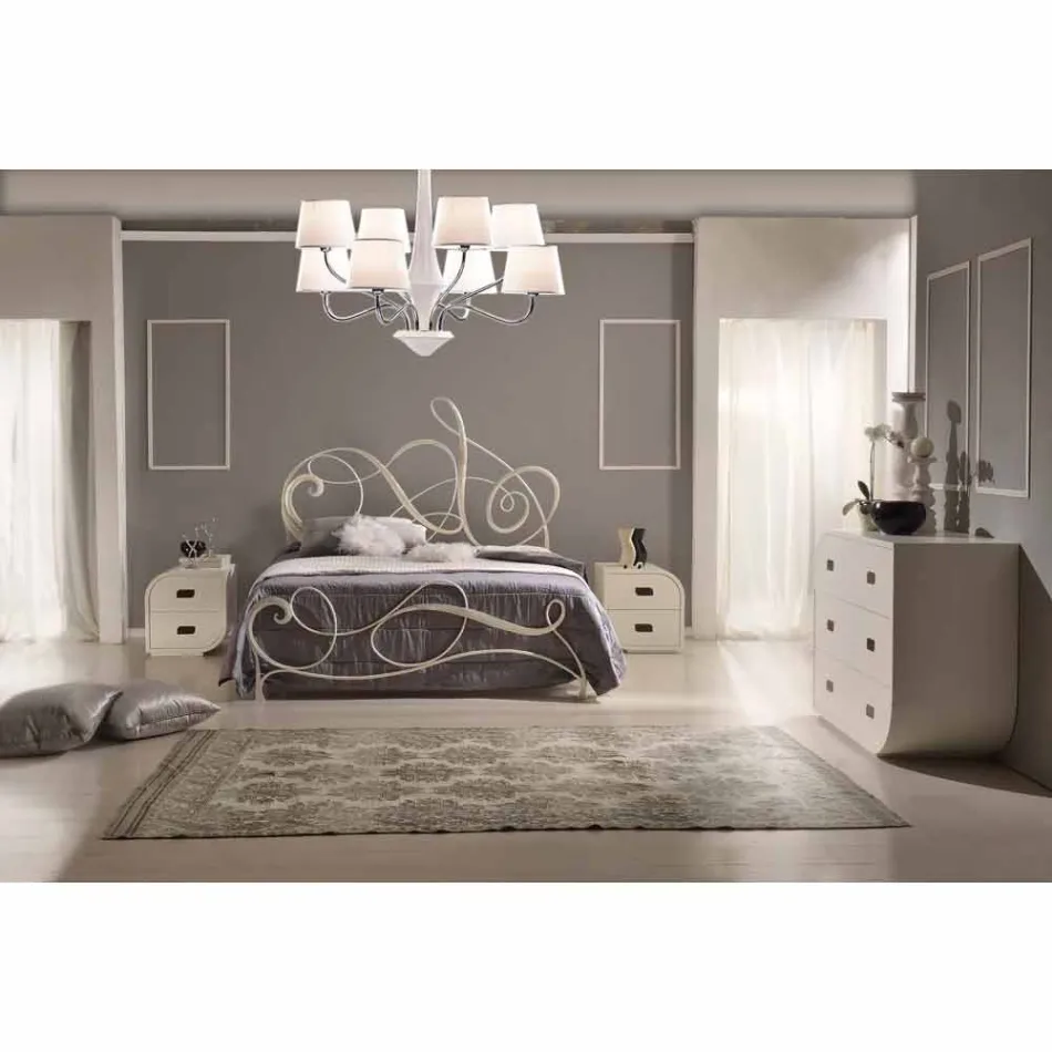 double bed in wrought iron with Athena treble clef decoration Viadurini