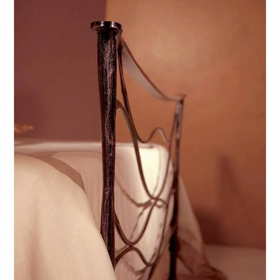 هيدرا من الحديد المطاوع المزدوج Viadurini