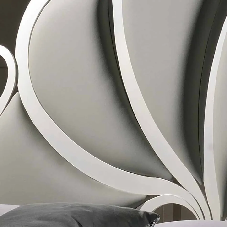 Double bed upholstered with iron crystals Kimberly Viadurini