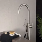 خلاط حوض استحمام خارجي قائم على الأرضية مصنوع من الفولاذ المقاوم للصدأ AISI 316L - Claws Viadurini