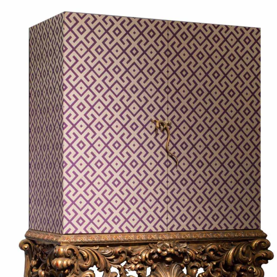 أثاث بقاعدة خشبية منحوتة بتصميم فاخر، صنع في إيطاليا، سام Viadurini