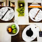 طبق تقديم دائري من رخام كارارا الأبيض صنع في إيطاليا - كاميل Viadurini