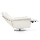 كرسي بذراعين بقاعدة فولاذية دوارة ومسند للقدمين، صنع في إيطاليا - فالنتينا Viadurini