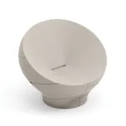 كرسي بذراعين خارجي من البولي إيثيلين متوفر بألوان متنوعة - منشفة Viadurini