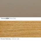 كرسي بذراعين لغرفة المعيشة مع مسند للقدمين مصنوع من الجلد والخشب في إيطاليا - فراشة Viadurini