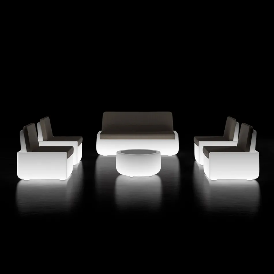 كرسي خارجي لامع مصنوع من البولي إيثيلين مع وسادة، صنع في إيطاليا - بيليدا Viadurini