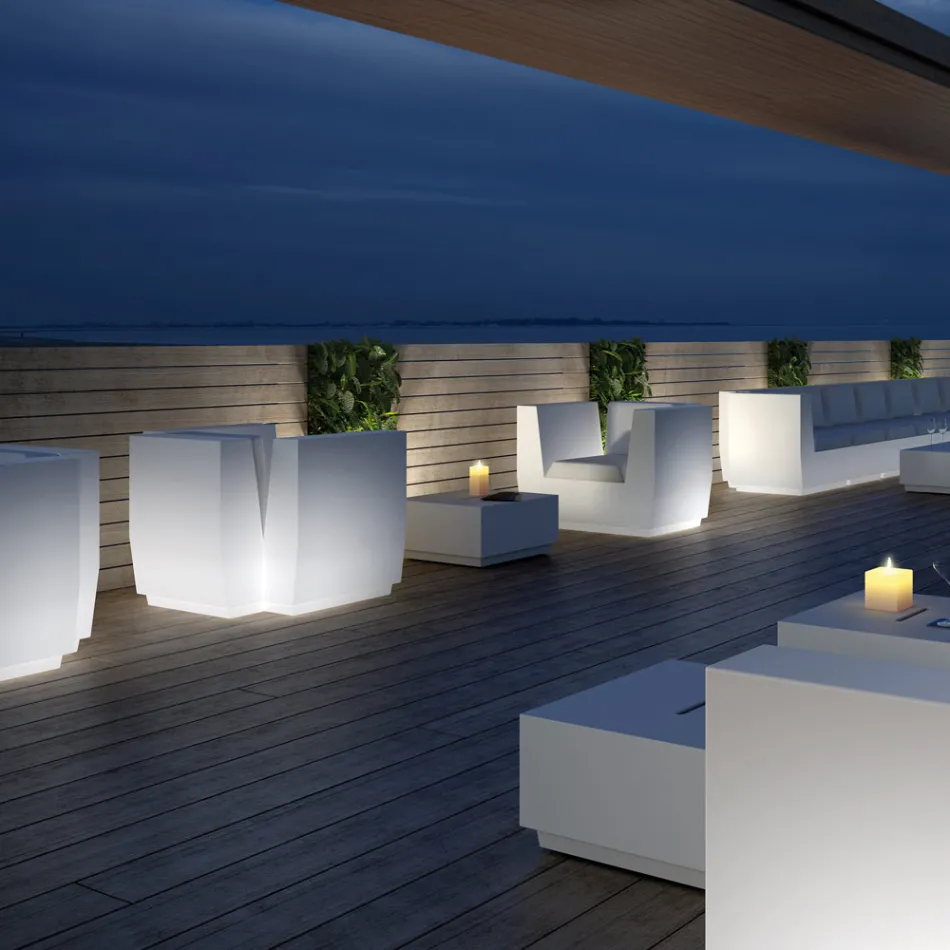 كرسي خارجي مضيء مصنوع من البولي إيثيلين، صنع في إيطاليا - تشيابوتو Viadurini