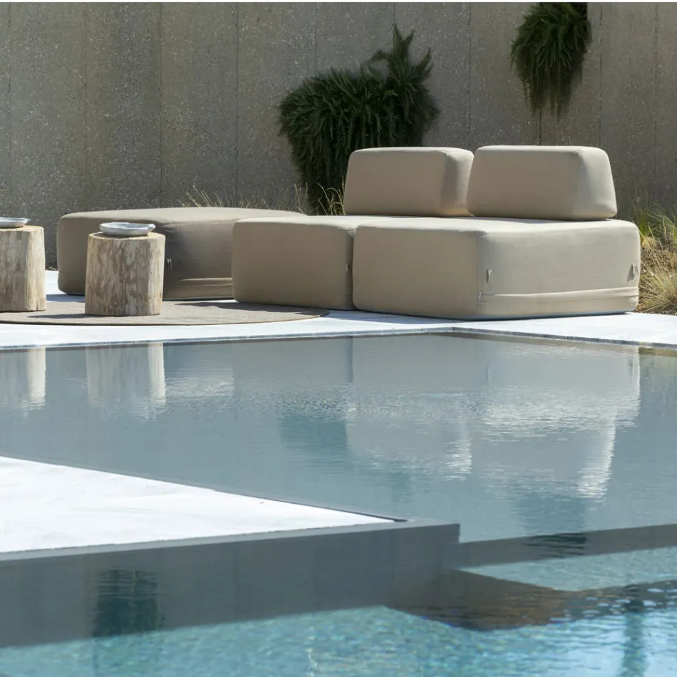 كرسي خارجي مربع مغطى بقماش مصنوع في إيطاليا - ليليوم Viadurini